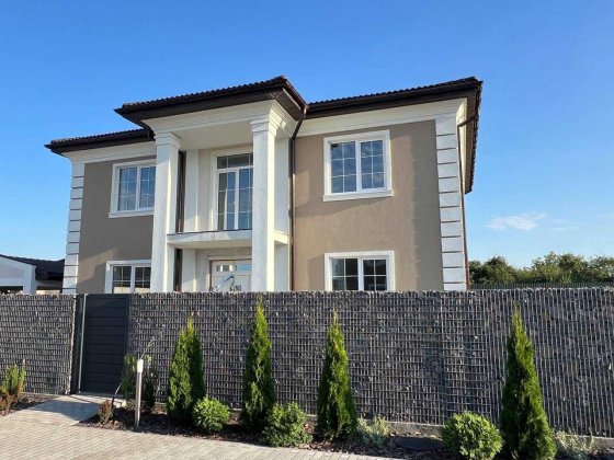 Котедж в закритому КМ. 190 м2, 7,5 соток. Газ, Крюківщина