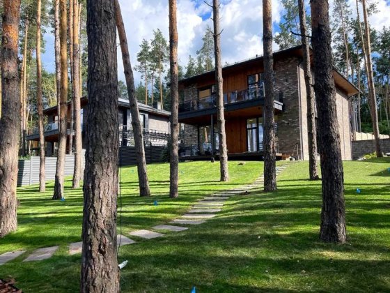 Будинок 220 м² ділянка 10 соток  з віковими соснами будинок у соснвому лісі КМ Нова Ходосівка закрит Ходосівка