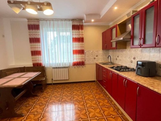 Білогородка продаж будинку 228 м2 з ремонтом Білогородка