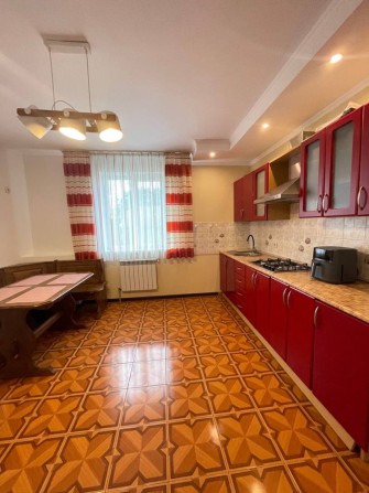 Білогородка продаж будинку 228 м2 з ремонтом - фото 1