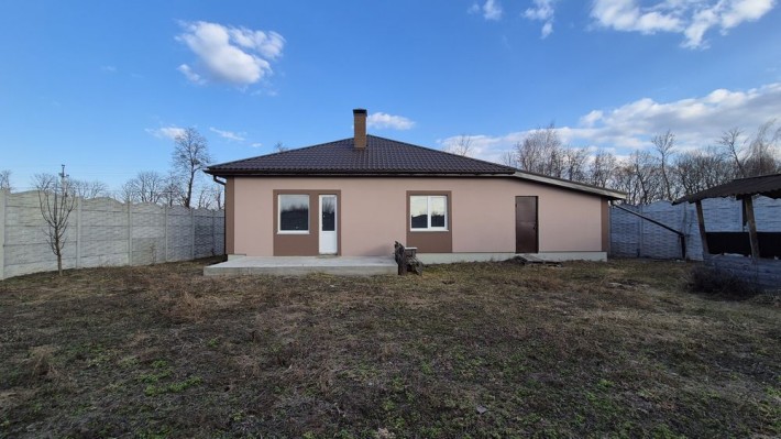 ПРОДАМ будинок у — 140 м², 8 соток. ТЕРМІНОВО! - фото 1