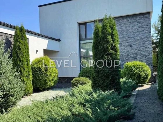 Продаж сучасного 4-ри кімнатного будинку в Білогородці. 200м.кв.