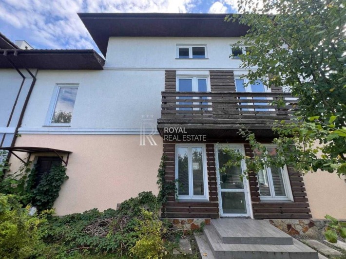 Продаж Великий Дуплекс 212 м2, 2 сотки землі, Базовий Ремонт, с. Гнідин, Гараж - фото 1
