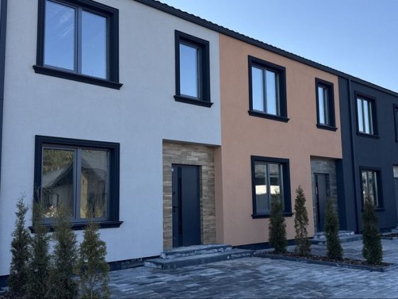 Продам таунхаус в передмісті Києва Ворзель Розтермінування, гарна локація. Газ! Ворзель