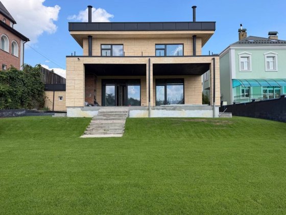 ‼️З меблями | Лісники | масив Стежки | 260 м² | 12 соток | гараж 70 м² | 5 паркомісць | 2 тераси | п Лісники