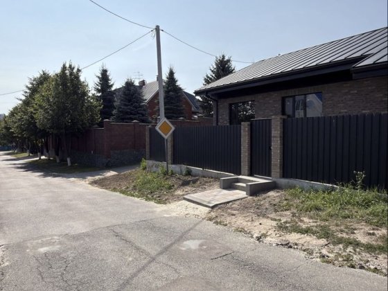 Продаж будинку в центрі! Газове опалення Гореничи