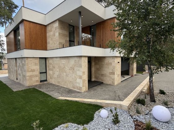 Нова Ходосівка, Обухівський район | 350 м² | 14 соток | 4 спальні | басейн | гараж на 2 авто | $1 32 Ходосовка