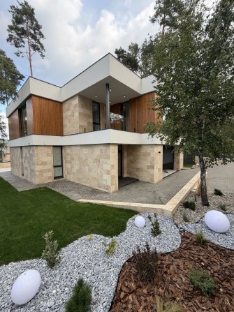 Нова Ходосівка, Обухівський район | 350 м² | 14 соток | 4 спальні | басейн | гараж на 2 авто | $1 32 - фото 1