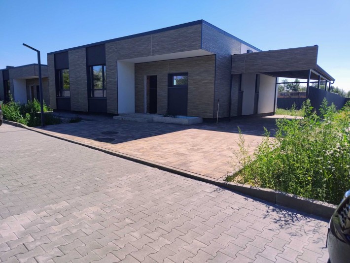 КМ Balaton Village, Котеджне містечко Балатон, Нові Петрівці, поруч Київ - фото 1