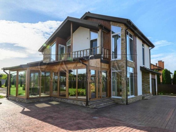 ПРОДАЖ Будинку 250 м2 Нові Петрівці Вишгородський район Автономний Інвертор Сонячні панелі Лазня Гар