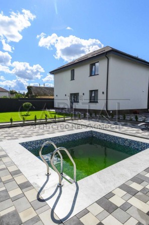 Продаж нового будинку в Стоянці | 150 м² | 6 соток | Басейн | Баня | 4 спальні | газ | без комісії - фото 1