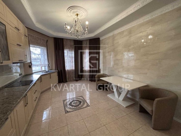 Продаж будинку 196 м²! Ділянка 5 соток. МІНІМАЛЬНЕ оформлення - фото 1