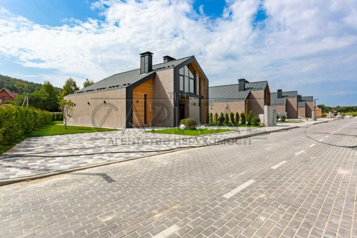 Продаж будинку в котеджному містечку, Підгірці,Обухівський район,сучасний, новий,вихід до озера - фото 1