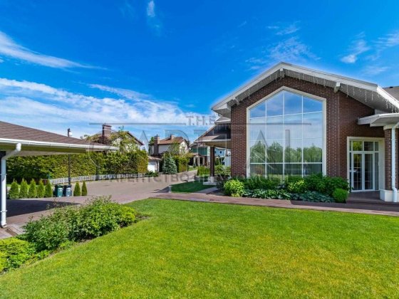 Продажа / Дом / 20 сот / GREEN HILLS / Вита Почтовая / 350м2 / Газ / Генератор / Гостевой дом