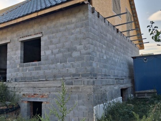 Продається,  здається в оренду будинок.