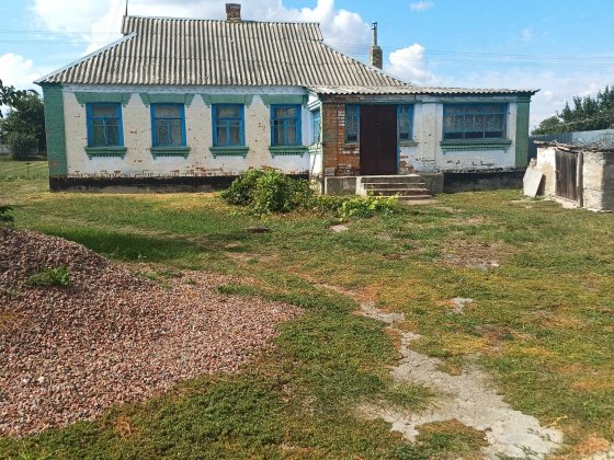 Продам будинок в Рокитне по вулиці Зінича. Ціна 28 тис дол Рокитное