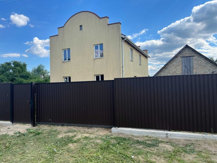 Продам будинок в смт Бабинці, в Київській області - фото 1