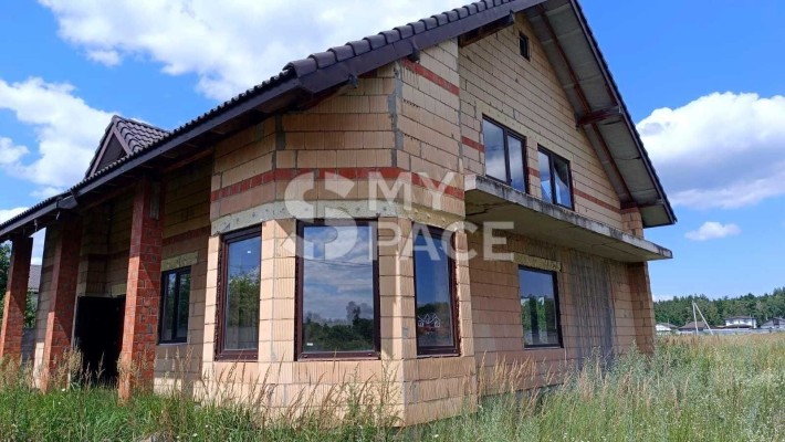 Коробка 260 м2 с. Горенка біля Блакитного озера - фото 1
