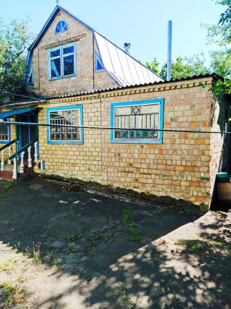Продаж будинку  біля Києва з великою перспективною земельною ділянкою - фото 1