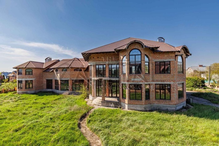 Продажа 2-этажного дома в с. Зазимье, Броварской р-н - фото 1