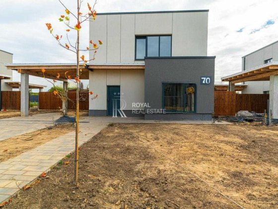 Продаж Будинок Крушинка КМ «Тепло» 4 спальні 150 м² 6 соток Газ Артезіанська вода Охорона Червона це Крушинка
