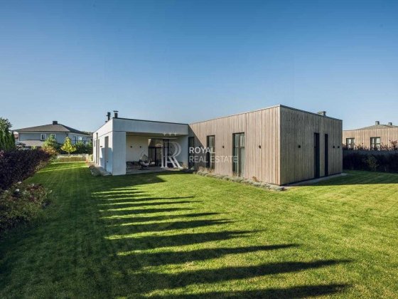 Продаж Будинок КМ Green Town Крушинка 5 кімнат 240 м² 12 соток Камін Тераса Тепла підлога Гараж Закр Крушинка