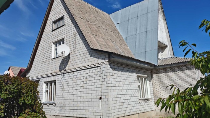 Продам будинок в селі Лютіж, Вишгородського р-ну. З власним виходом в ліс. Ділянка 15,5 сот. Без ком - фото 1