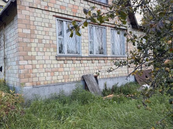 Затишна дача біля лісу та озера — СТ «Радуга» (Малютянка), 18 км від Києва Малютянка