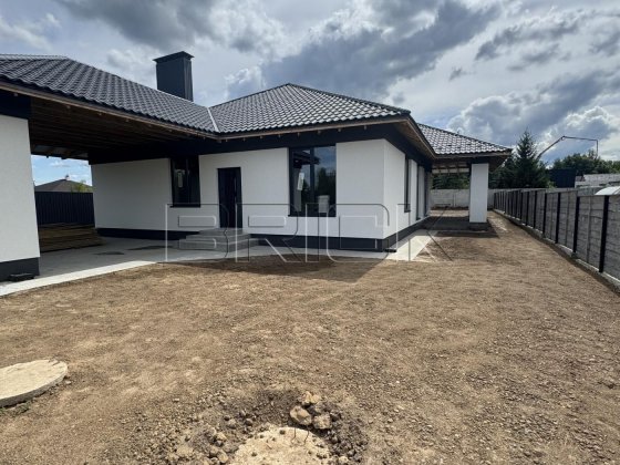 Продаж будинку Фастівський район Київська область с. Малютянка Малютянка