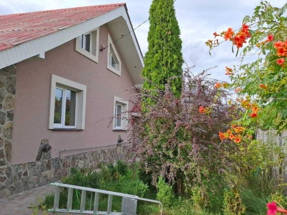 Продаж будинку біля озера та соснового лісу | Михайлівка-Рубежівка | 107 м² | 9 соток Михайлівка-Рубежівка