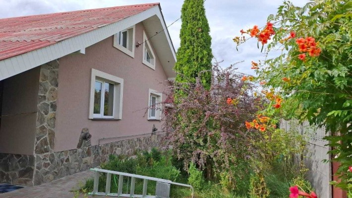 Продаж будинку біля озера та соснового лісу | Михайлівка-Рубежівка | 107 м² | 9 соток - фото 1