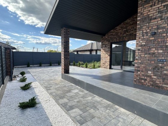 Продам будинок з ремонтом, Михайлівка-Рубежівка | 4 сотки | 2 кімнати | Газ | Кухня та техніка у вар Михайлівка-Рубежівка