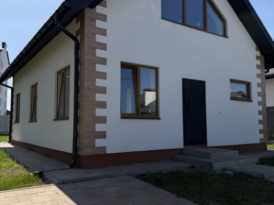 Продам будинок з чистовим ремонтом поруч Озеро тиха локація можливе розтермінування БЕЗ КОМІСІЇ