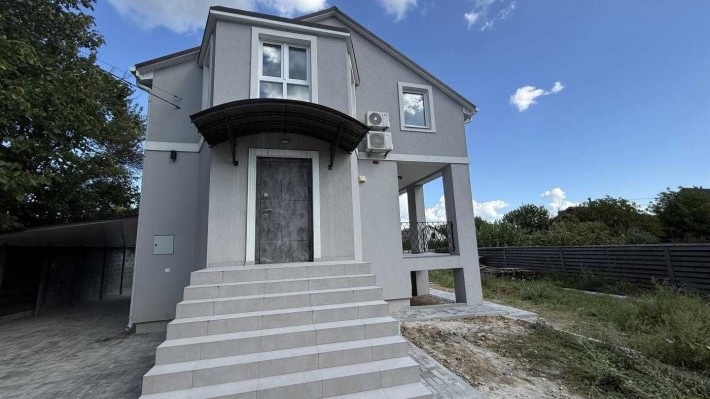 Продаж будинку 191 м², ділянка 5 соток цоколь, генератор - фото 1