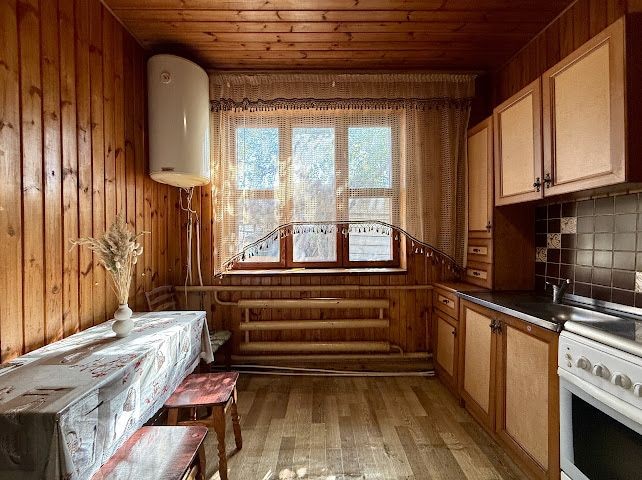 Будинок з ремонтом та ГАЗОМ . 15 соток  БЕЗ КОМІСІЇ - фото 1