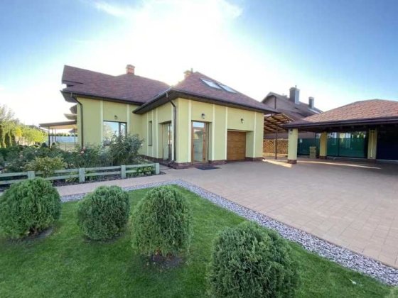 Без комісії,Будинок , котеджне містечко, Петрушки.