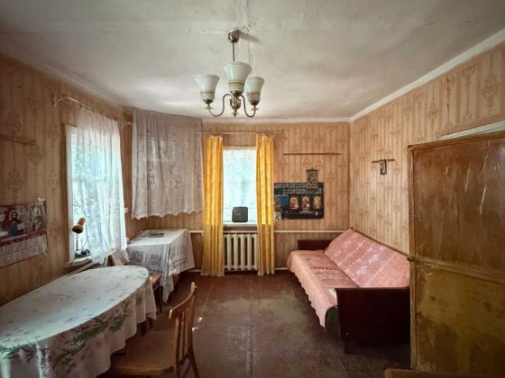 Продаж будинку в с. Рожни — 25 соток землі  с. Рожни, вул. Північна Рожны