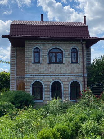 Продам 3-х поверховий будинок 150 м2 з ділянкою 6 соток (без комісії) - фото 1