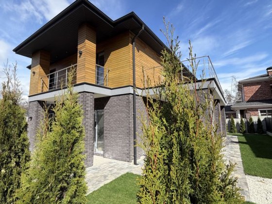 Акційна ціна Топ локація біля лісу будинок 180 м² 4,4 соток, басейн, закрите містечко. Газ. Під чист