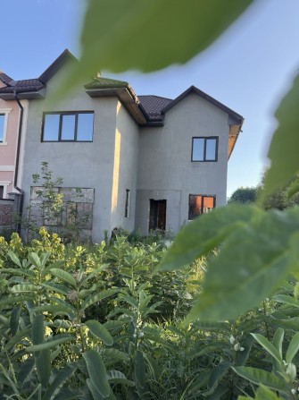 Продам обмін на квартиру Дуплекс Білогородка Шевченкове 5 соток - фото 1