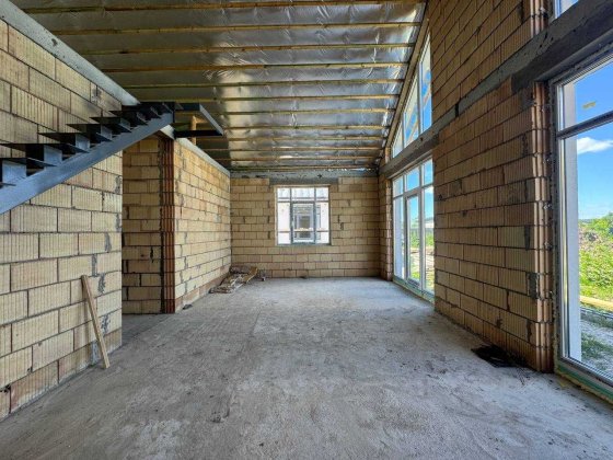 Будинок з виходом до струмка | 108 м² + мансарда 35 м² | 6 соток Шевченкове