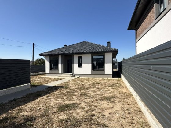 Продаж одноповерхового будинку 100 м² на 5 сотках / усі комунікації Шевченкове