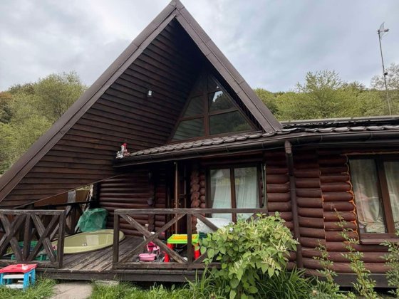Продаж Дачного будинку Винники- Emily Resort Винники