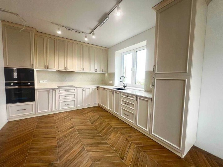 Продаж сучасного будинку в Самборі - фото 1