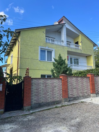 Просторий будинок 269 м² з 12 сотками землі та видом на гори — Стебник, 5–6 хв до Трускавця - фото 1