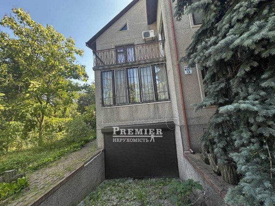 Будинок з великою терасою в Царському селі 420м2 Ділянка 10соток Лиманка