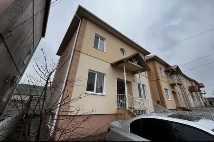 Дом 185м в Бурлачьей Балке • 3 комнаты • Утепленный фасад • 3 сотки • 120 000$ - фото 1