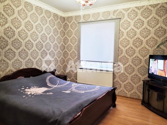 Дом в центре Нерубайского. Близко Усатово, Слободка Нерубайське