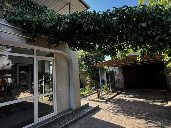 ПРОДАЖ ВІД ВЛАСНИКА! 2 будинки на 6 сотках | 10 км до Одеси | 100 м до електрички Великодолинское