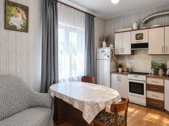 Продам капитальный дом в с. Нерубайское р-н Нати. Нерубайське